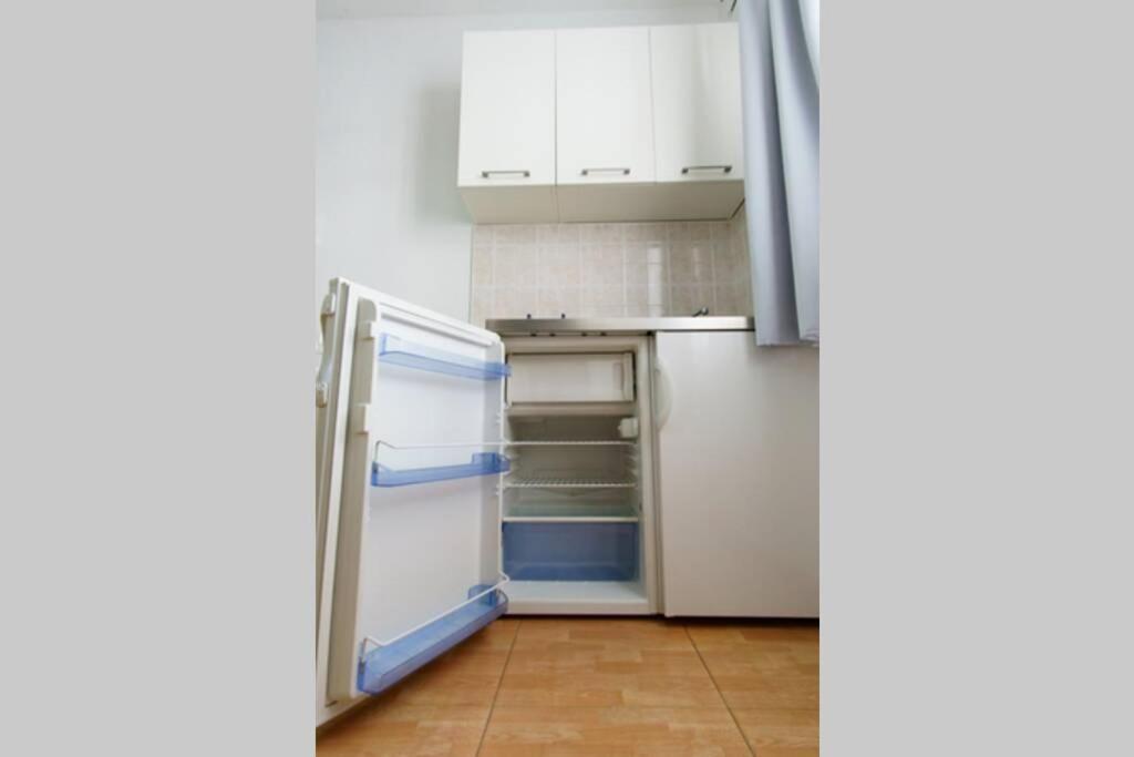 Lovely Studio Apartment For 2 Free Private Parking 마카르스카 외부 사진